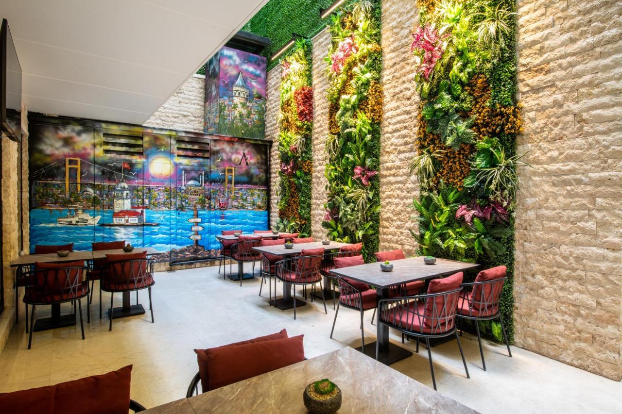 Aprilis Deluxe Hotel Истанбул Екстериор снимка