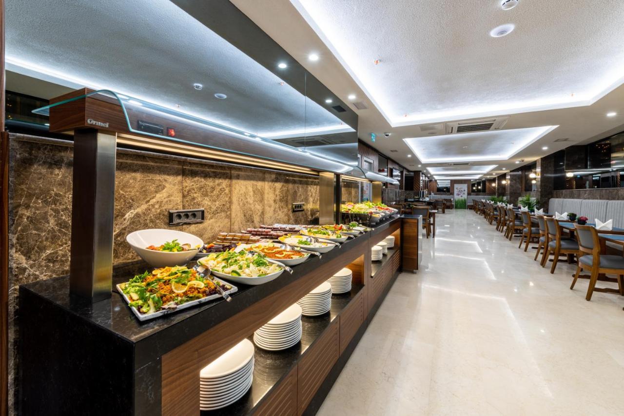 Aprilis Deluxe Hotel Истанбул Екстериор снимка