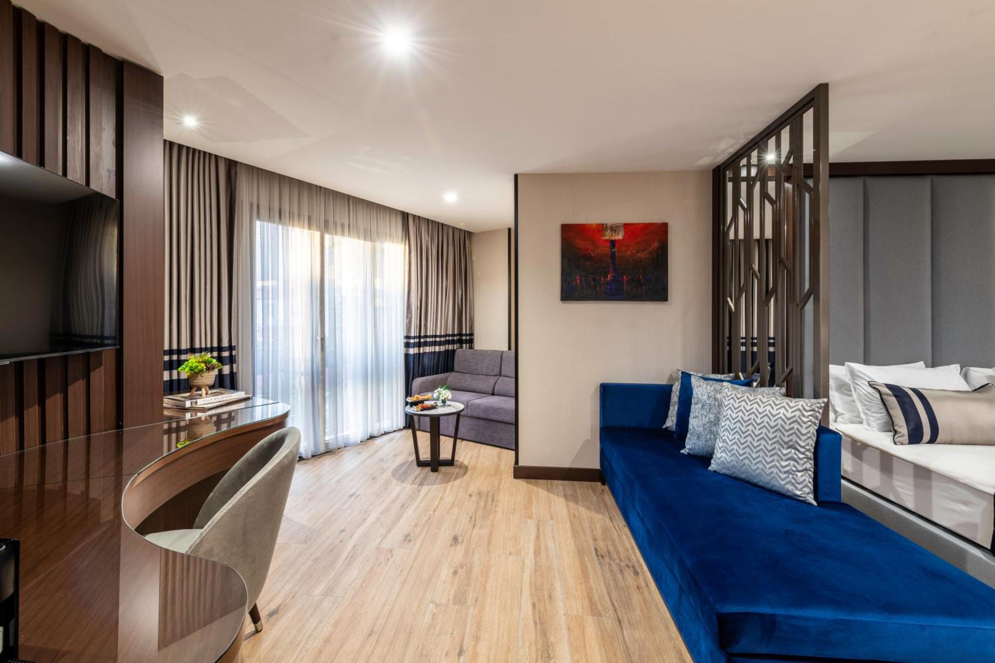 Aprilis Deluxe Hotel Истанбул Екстериор снимка